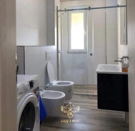 Durres, jap me qera apartament 2+1+A+BLK Kati 4, 600 Euro (Qender,Durres)