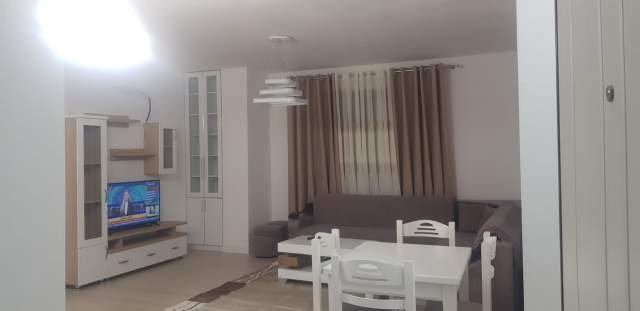Tirane, jepet me qera apartament 2+1+BLK Kati 4, 97 m² 400 Euro (Teodor Keko)