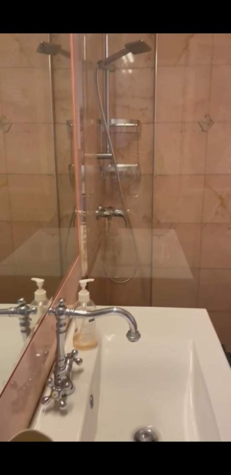 Tirane, jepet me qera apartament 2+1+BLK Kati 4, 105 m² 600 Euro