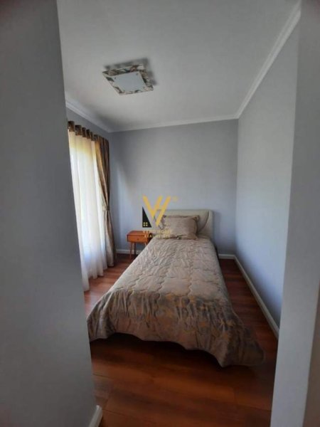 Tirane, jepet me qera Vile 4+1+A+BLK Kati 0, 322 m² 3.500 Euro (LUNDER)