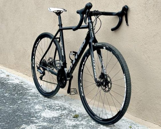 Tirane, shes biciklete Stevens Prestige cyclocross viti 2019 600 Euro