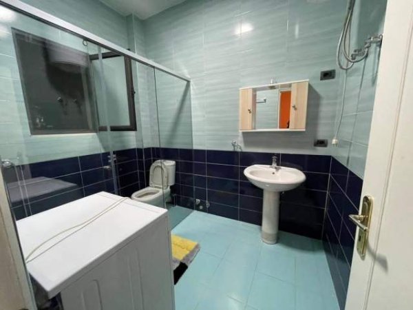 Tirane, jepet me qera shtepi 1+1+BLK Kati 3, 75 m² 40.000 Leke (Kel Kodheli)