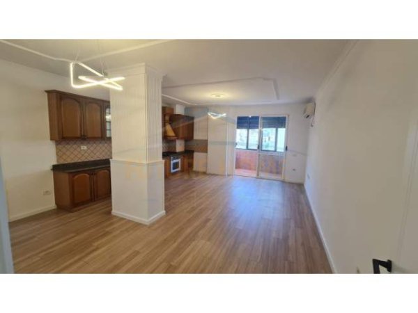 Tirane, shitet apartament 2+1+BLK Kati 3, 101 m² 135.000 Euro (DOM BOSCO)