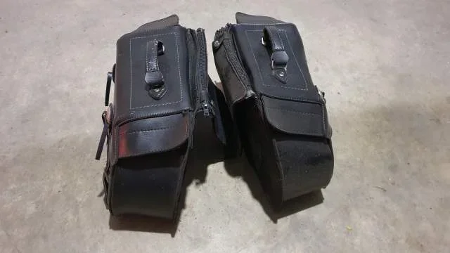 Tirane, Shes Valixhe per motorr Chopper 50 Euro