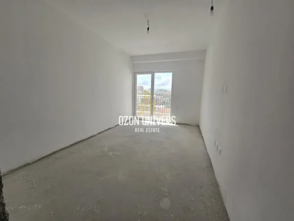 Dy Apartamente 2+1+2 për shitje në Kompleksin “Aura”, Laprakë!