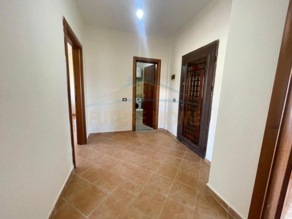 Golem, shitet apartament 2+1 Kati 3, 101 m² 111.000 € (Golem, prane Fafa Resort 1)