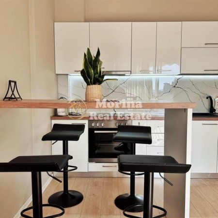 Tirane, jepet me qera apartament 1+1 Kati 5, 70 m² 690 € (Rruga Elbasanit)