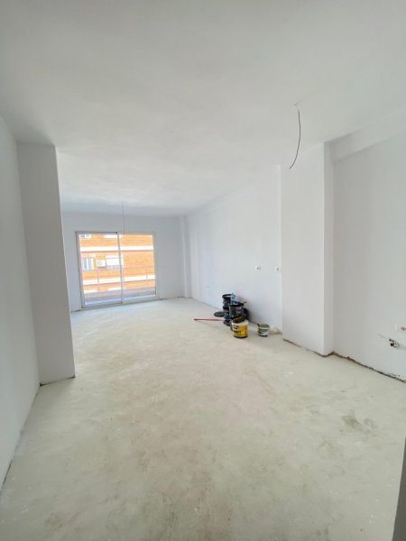 Tirane, shitet apartament 2+1 Kati 1, 92 m² 130.000 € (ID: 1008-23)