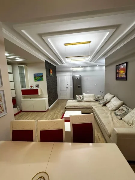 Tirane, shitet apartament 1+1 Kati 2, 76 m² 140.000 € (Kodra e Diellit, prane Eleonores)