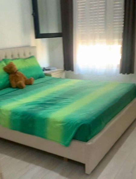 Tirane, jap me qera apartament 3+1+Ballkon Kati 5, 105 m² 600 € (Kinostudio)