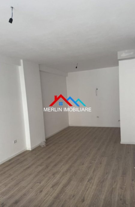 Tirane, shitet apartament 1+1+Ballkon Kati 5, 76 m² 123.000 € (RRUGA DRITAN HOXHA,LAPRAKE)