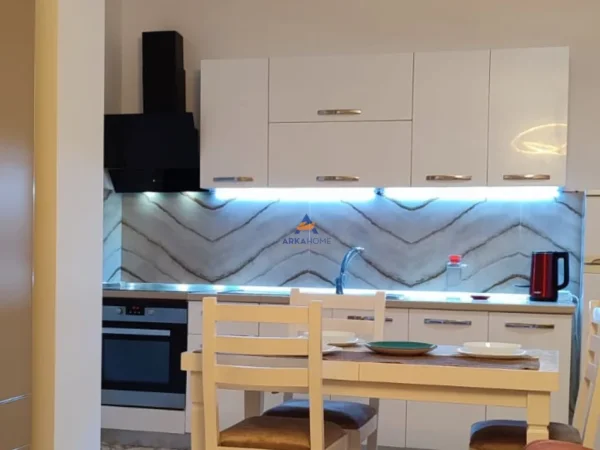 Tirane, jepet me qera apartament 1+1 Kati 1, 60 m² 480 € (PALLATI ORION 2, RRUGA NDRE MJEDA)