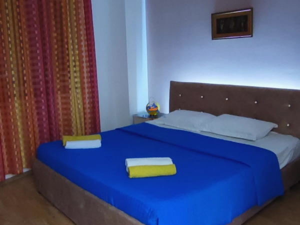 Tirane, jepet me qera apartament 1+1 Kati 1, 60 m² 480 € (PALLATI ORION 2, RRUGA NDRE MJEDA)