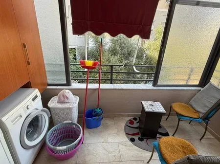 Tirane, shitet apartament 2+1+Ballkon Kati 1, 114 m² 157.000 € (Yzberisht)