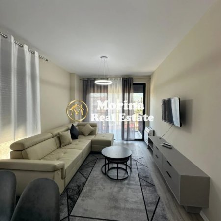 Tirane, jepet me qera apartament 2+1 Kati 3, 100 m² 700 € (Varri I Bamit–Kompleksi ASL 2)