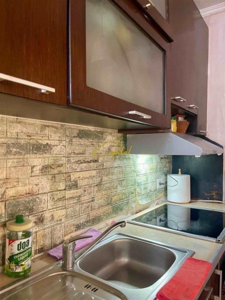 Tirane, shitet apartament 1+1 Kati 4, 62 m² 105.000 € (ISH FUSHA AVIACIONIT)