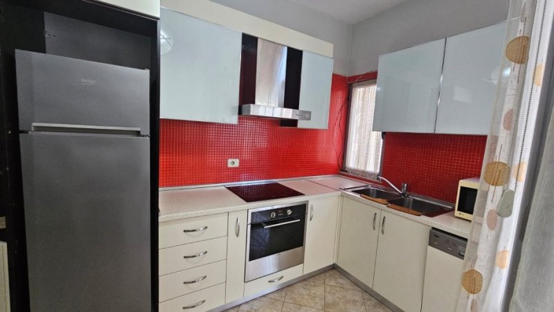 Tirane, jepet me qera apartament 1+1 Kati 3, 65 m² 400 € (Astir ,Vila L ,Pasticeri Nela)