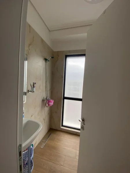 Tirane, shitet apartament 1+1+Ballkon Kati 11, 69 m² 160.000 € 