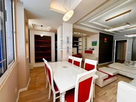 Tirane, shitet apartament 1+1 Kati 1, 76 m² 140.000 € (Kodra e Diellit)