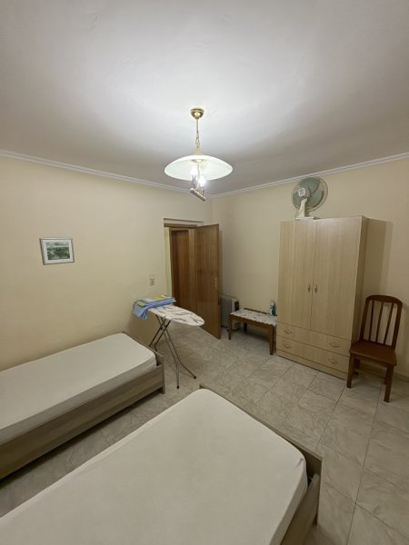 Tirane, jepet me qera apartament 2+1 Kati 1, 78 m² 600 € (Hoxha Tahsim)
