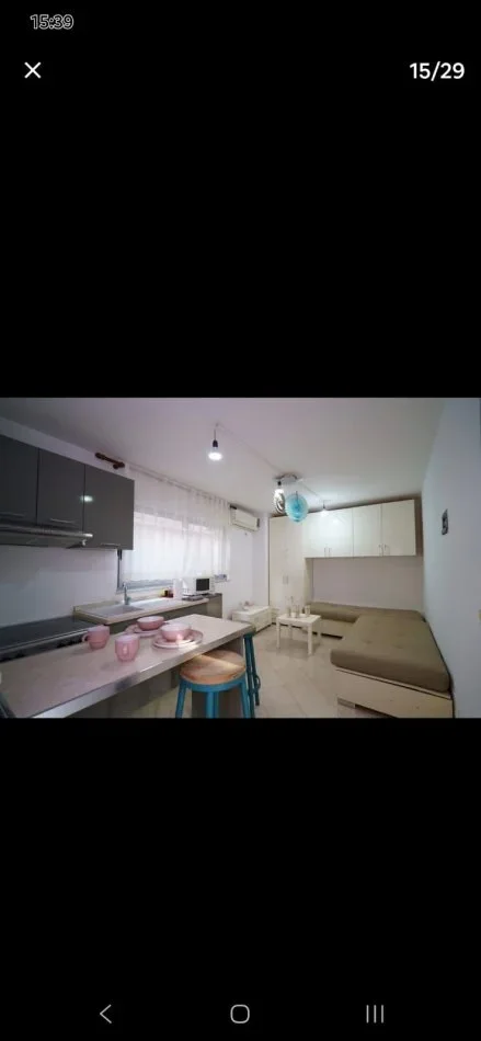 Tirane, jap me qera garsonier Kati 0, 30 m² 300 € (Perballe parlamentit Rruga Jeronim De Rada)