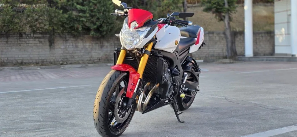 YAMAHA FZ8 WGP 50th Anniversary Edition 77, Durres, shitet motor sportiv , 38.000 km