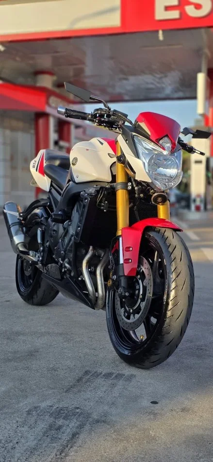 YAMAHA FZ8 WGP 50th Anniversary Edition 77, Durres, shitet motor sportiv , 38.000 km