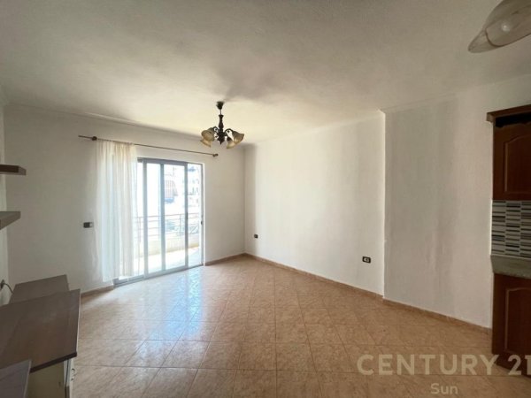 Tirane, shitet apartament 1+1 Kati 4, 70 m² 66.500 € (Misto Mame)