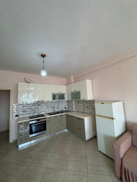 Tirane, shitet apartament 1+1 Kati 8, 77 m² 105.000 € (Astir)