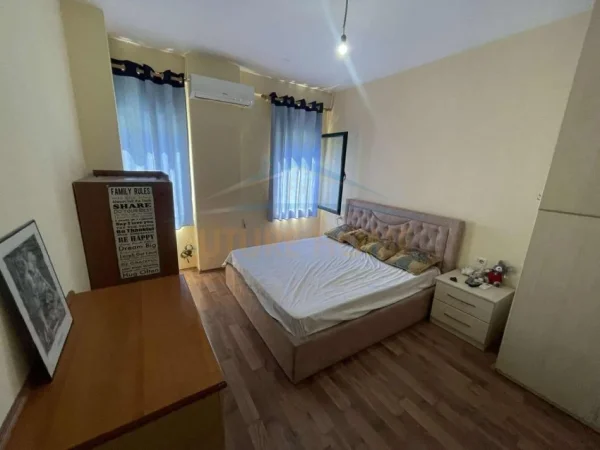 Tirane, jepet me qera apartament 2+1 Kati 3, 114 m² 600 € (Don Bosko)