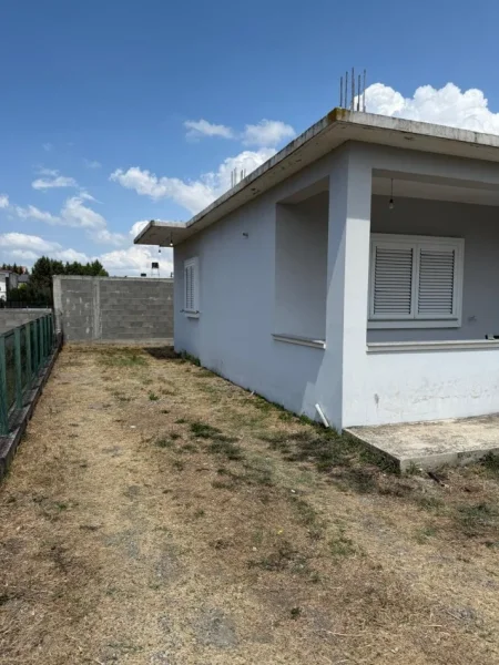 Kamez, shitet shtepi 1 Katshe Kati 1, 110 m²