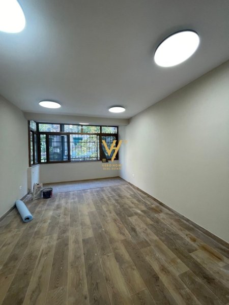Tirane, shitet apartament 2+1+Ballkon Kati 1, 109 m² 268.000 € (RRUGA MARGARITA TUTULANI)