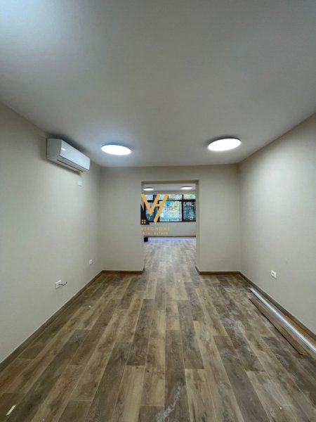 Tirane, shitet apartament 2+1+Ballkon Kati 1, 109 m² 268.000 € (RRUGA MARGARITA TUTULANI)