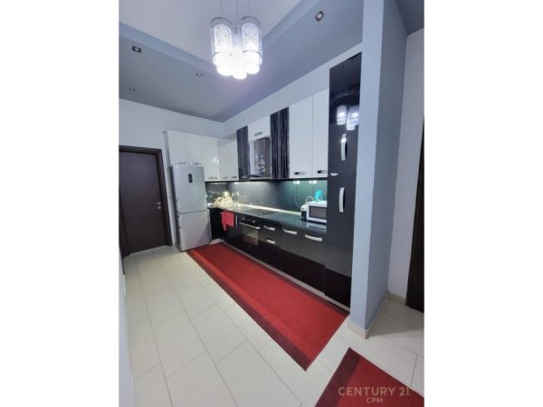 Tirane, jepet me qera apartament 2+1 Kati 2, 80 m² 500 € (Astir)