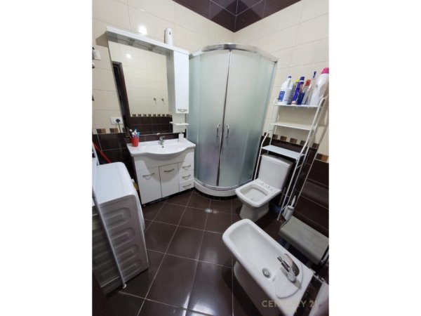 Tirane, jepet me qera apartament 2+1 Kati 2, 80 m² 500 € (Astir)
