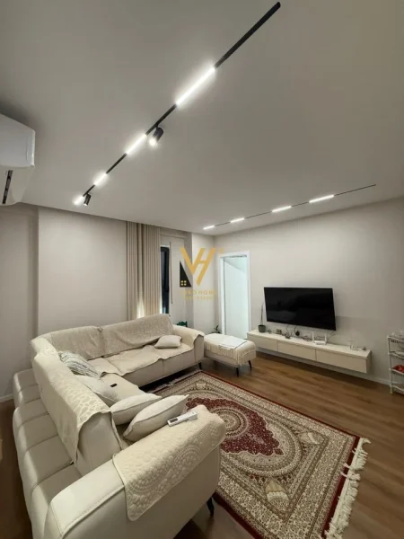 Shqiperi, shitet apartament 1+1+Ballkon Kati 2, 110 m² 195.000 € (PORCELAN)