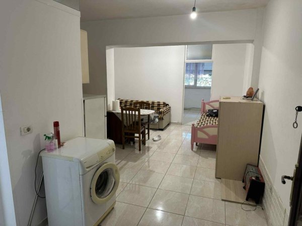 Tirane, shitet garsonier 1+1 Kati 1, 48 m² 86.000 € (Rruga Dritan Hoxha)