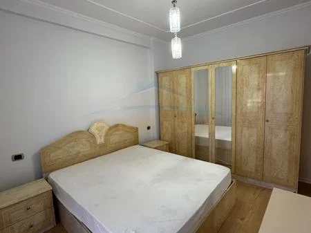 Tirane, shitet apartament 1+1+Ballkon Kati 2, 54 m² 115.000 € (Rruga Bardhyl)