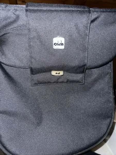 Tirane, shes karroce me tre pjese deri ne 3 vjec 200 €