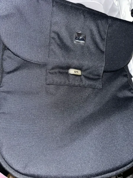 Tirane, shes karroce me tre pjese deri ne 3 vjec 200 €