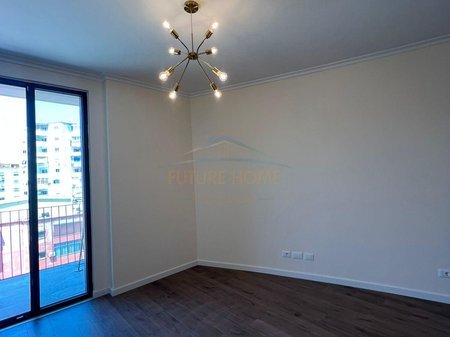 Tirane, jepet me qera apartament 2+1+2+ Post Parkimi+Ballkon Kati 5, 114 m² 1.800 € (Rruga e Kosovareve, Altana Luxury Residence)