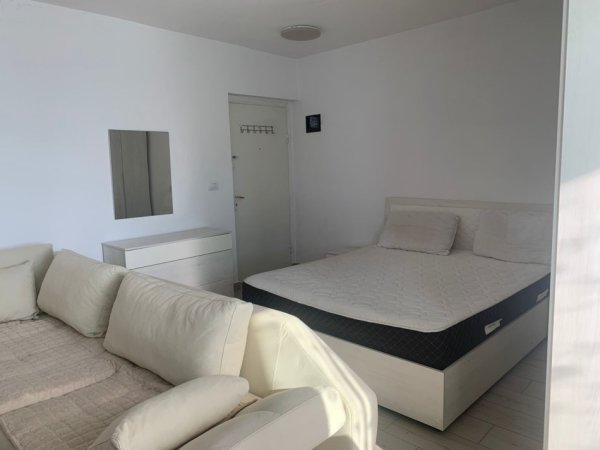 Tirane, jepet me qera garsoniere Kati 5, 50 m² 390 € (Rruga Ferit Xhajko)