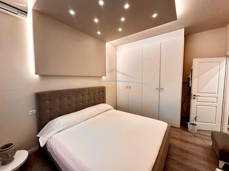 Tirane, shitet apartament 3+1+2+Ballkon Kati 1, 110 m² 310.000 € (Komuna e Parisit, Kompleksi Kika 2)