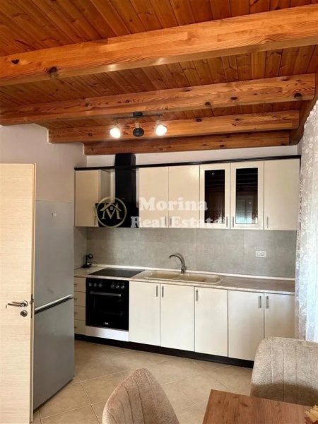 Tirane, jepet me qera apartament 2+1 Kati 6, 90 m² 550 € (Fresku)