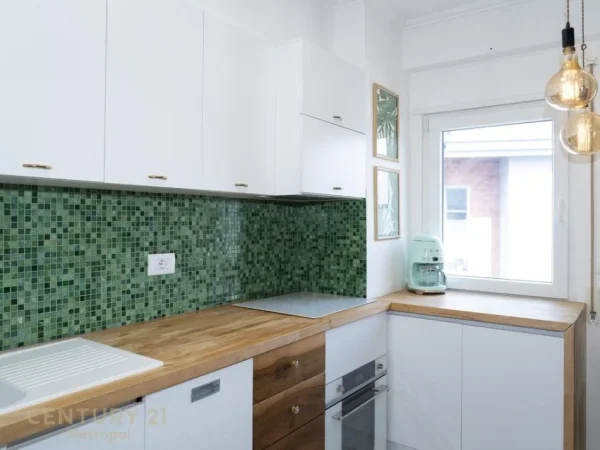 Tirane, shitet apartament 2+1 Kati 3, 109 m² 220.000 € (KOPSHTI BOTANIK)