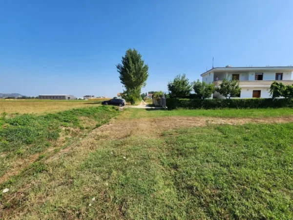 🟤 Shitet Tokë 3500m² Pas Megatek 🏬 ( Autostrada - Tiranë - Durrës 📍) (( 165,000€)) - Vendodhje Strategjike 🟢