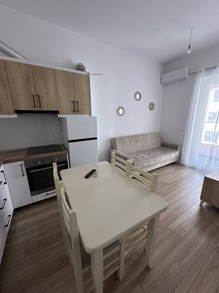 Tirane, jepet me qera apartament 1+1+Ballkon Kati 6, 47 m² 400 € (Pasho Hysa ,Kompleksi Mangalem)