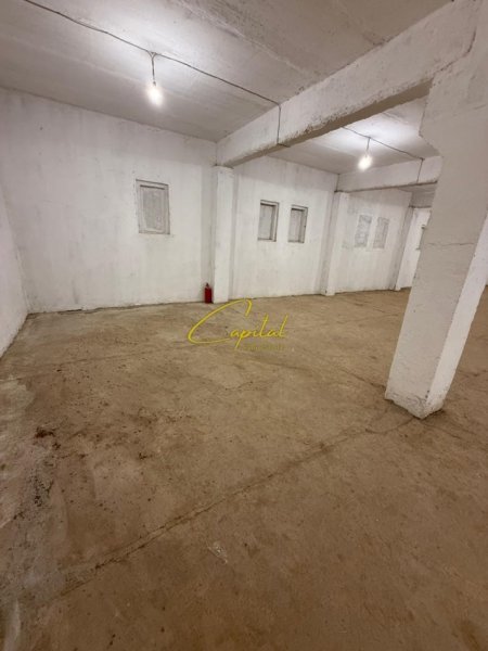 Tirane, jepet me qera magazine Kati 0, 520 m² 2.000 € (RRUGA SIRI KODRA)