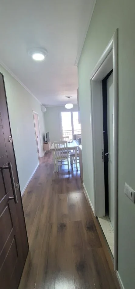 Shqiperi, jepet me qera apartament 1+1 Kati 2, 500 € 