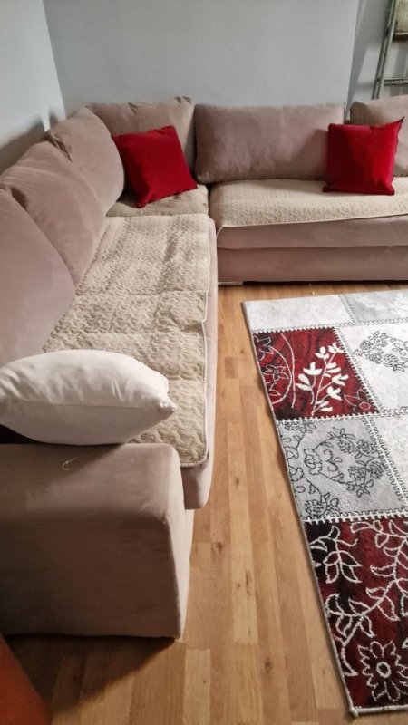 Tirane, jepet me qera apartament 3+1+Ballkon Kati 3, 114 m² 400 € (ne rrugen Jordan Misja Tirane.)